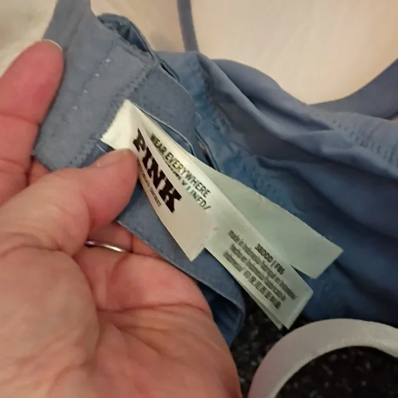 Victoria's Secret/Pink Bras...5 Total - Black, Blue, White, Cream - Picture 8 of 13